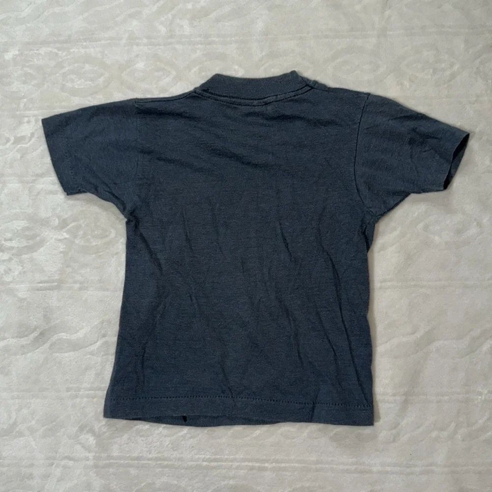 1990’s vintage‎ Chuck-E-Cheese kids shirt